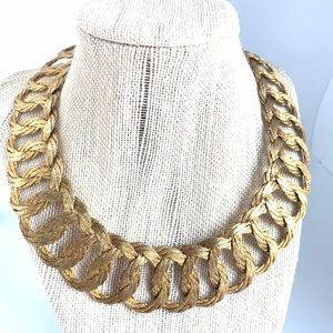 Goldtone interlocking rope necklace